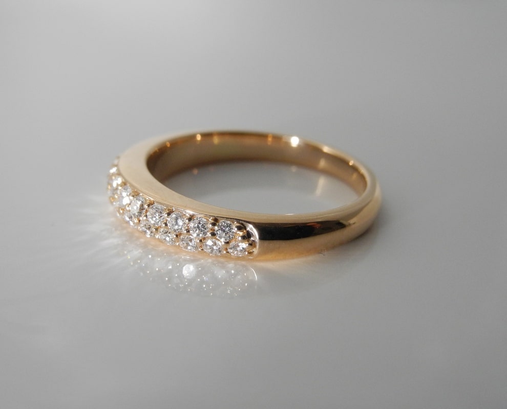 Noor Glow Ring